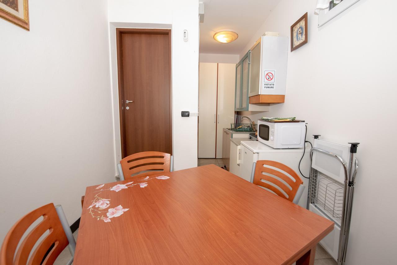 Il Boschetto Appartement Torri Del Benaco Buitenkant foto